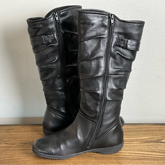 Josef Seibel Naly 23 Tall Black Leather Boots, New in Box - Picture 6 of 12